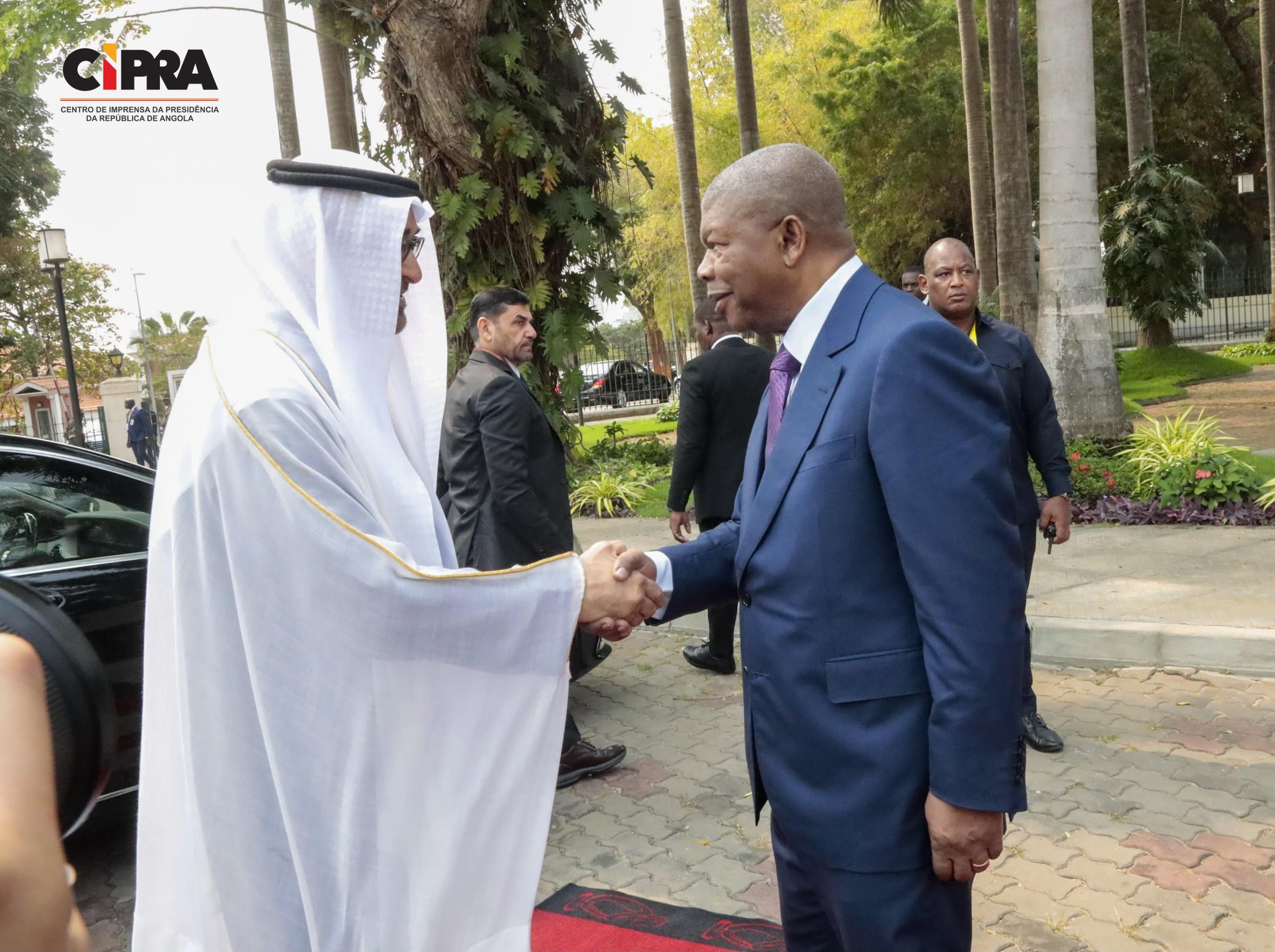 Emirados confirmam investimento de 6,5 mil milhões USD em Angola com 44 entendimentos